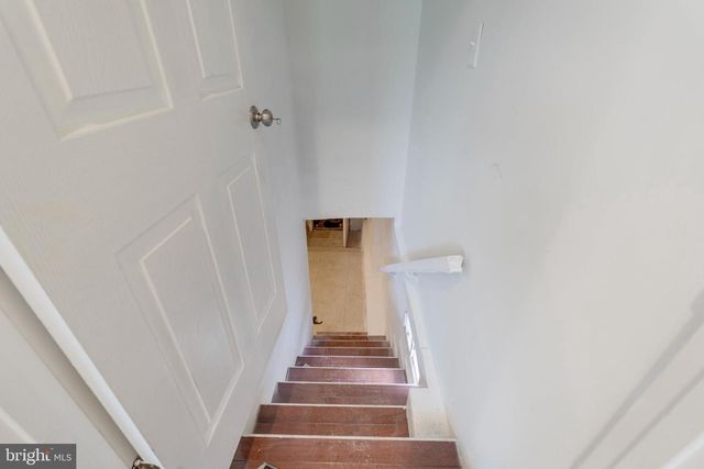 4243 DIX ST NE, Washington, DC 20019
