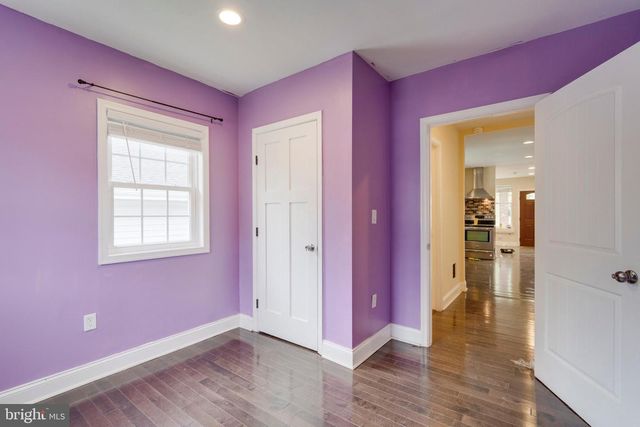 4243 DIX ST NE, Washington, DC 20019