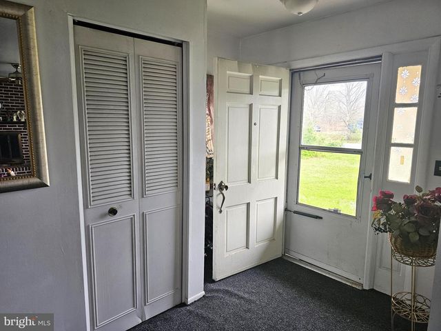1400 MCKEE RD, Dover, DE 19904