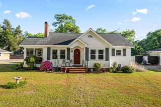 209 W Fairmount Ave, Cedartown, GA 30125
