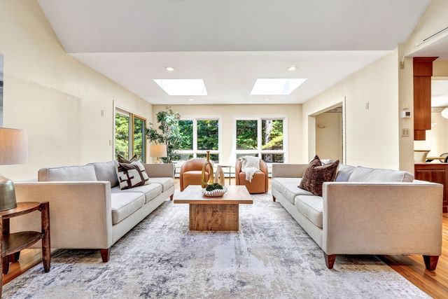33 River Ridge, Sudbury, MA 01776