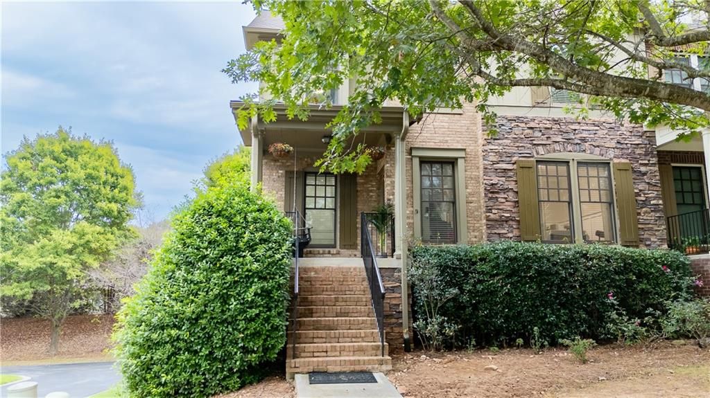 Image 1 of property listing at 1255 Faircrest Crossing Drive, Alpharetta, GA 30004
