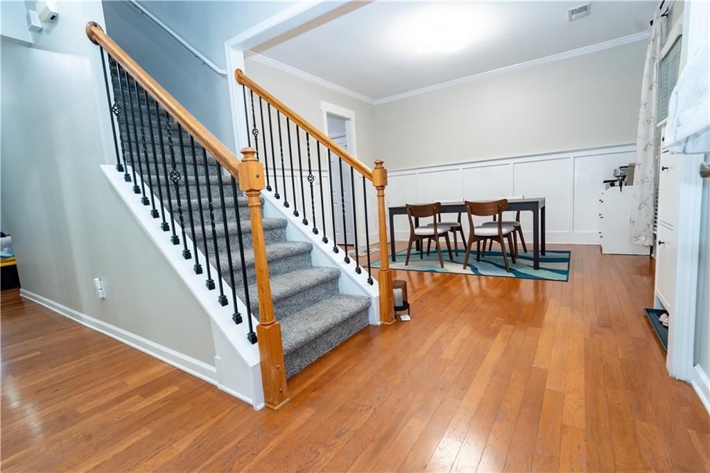 Image 15 of property listing at 1255 Faircrest Crossing Drive, Alpharetta, GA 30004