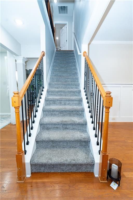 Image 18 of property listing at 1255 Faircrest Crossing Drive, Alpharetta, GA 30004