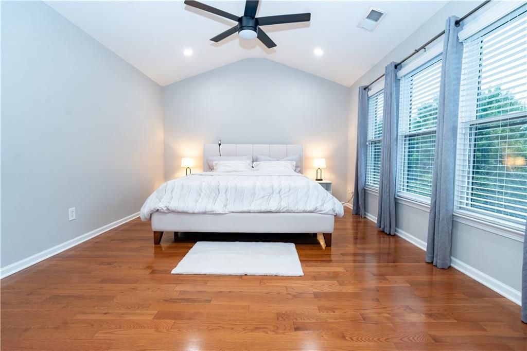 Image 30 of property listing at 1255 Faircrest Crossing Drive, Alpharetta, GA 30004