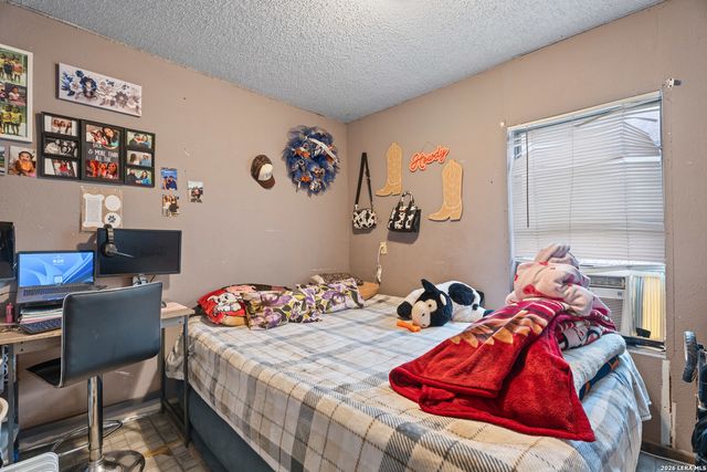 116 Parkview, San Antonio, TX 78210