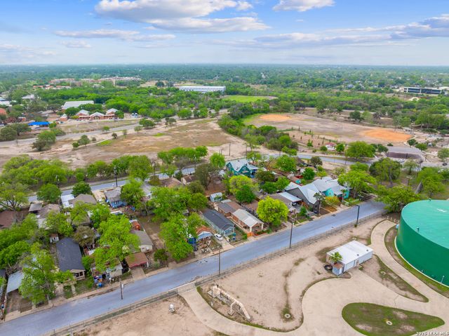 116 Parkview, San Antonio, TX 78210