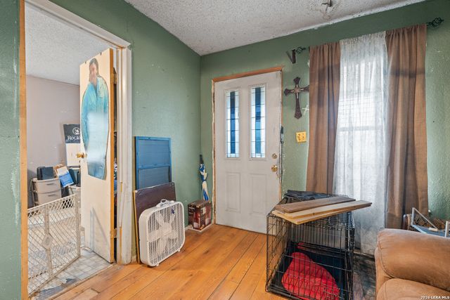 116 Parkview, San Antonio, TX 78210