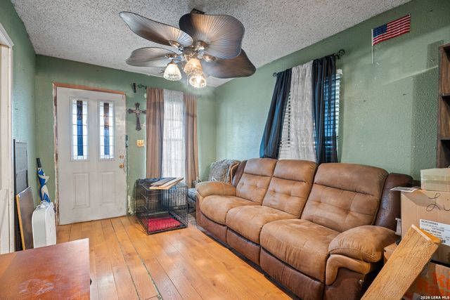 116 Parkview, San Antonio, TX 78210