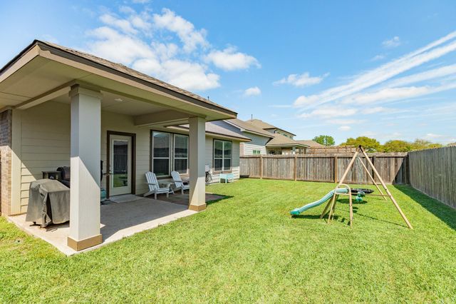 765 Rosewood Lane, Angleton, TX 77515