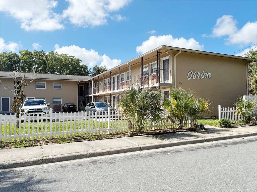 501 NW 15TH AVENUE 4, Gainesville, FL 32601