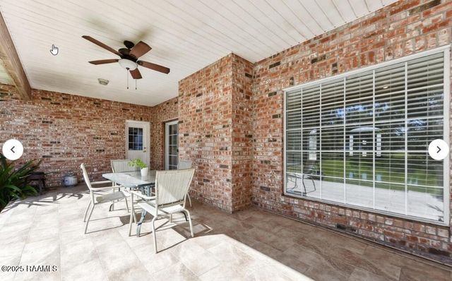 2018 La Belle Villa Road, New Iberia, LA 70563