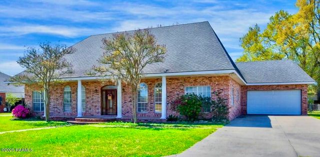 2018 La Belle Villa Road, New Iberia, LA 70563