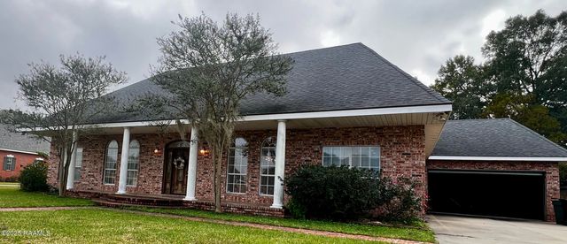 2018 La Belle Villa Road, New Iberia, LA 70563