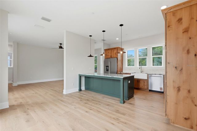 2540 1ST AVENUE N, St Petersburg, FL 33713