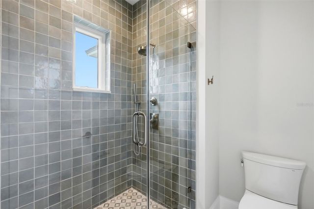 2540 1ST AVENUE N, St Petersburg, FL 33713
