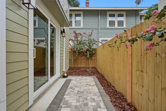2540 1ST AVENUE N, St Petersburg, FL 33713