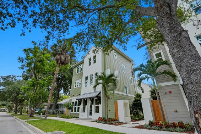 2540 1ST AVENUE N, St Petersburg, FL 33713