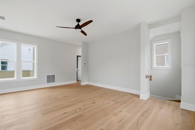 2540 1ST AVENUE N, St Petersburg, FL 33713