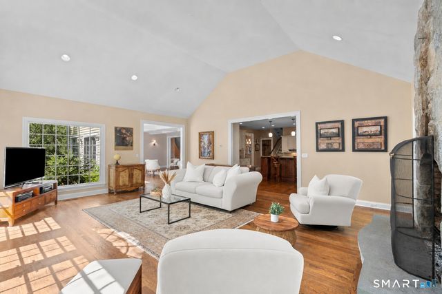 96 Harpsichord Turnpike, Stamford, CT 06903