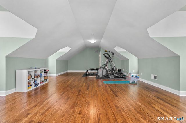 96 Harpsichord Turnpike, Stamford, CT 06903