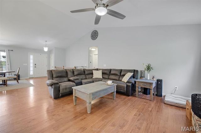 1219 Woodside Drive, Arnold, MO 63010