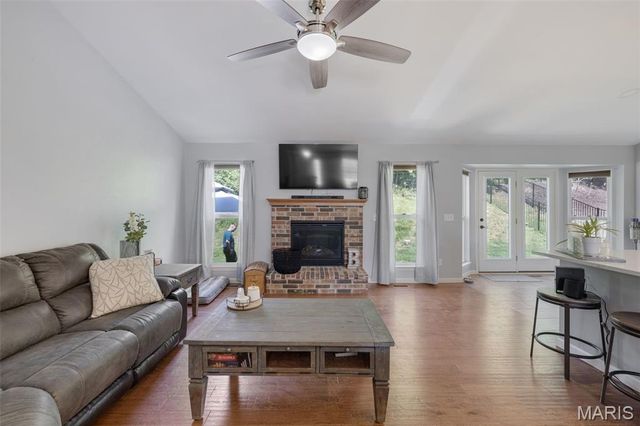 1219 Woodside Drive, Arnold, MO 63010