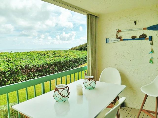 9900 S Ocean Dr 106, Jensen Beach, FL 34957