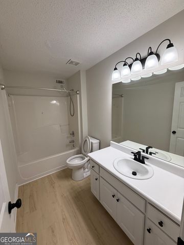 637 Skyland Drive, Winder, GA 30680