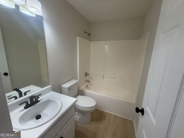 637 Skyland Drive, Winder, GA 30680