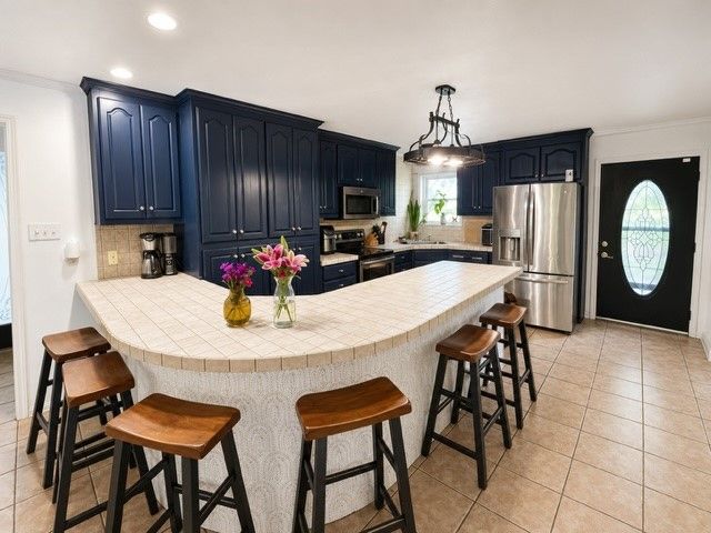 1817 County Road 3327, Greenville, TX 75402