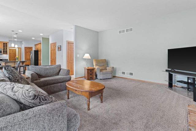N64W27266 Maple STREET, Sussex, WI 53089