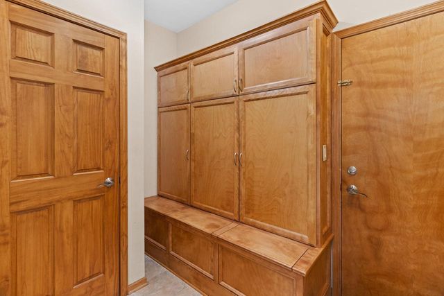 N64W27266 Maple STREET, Sussex, WI 53089