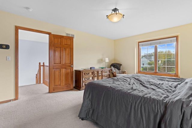 N64W27266 Maple STREET, Sussex, WI 53089