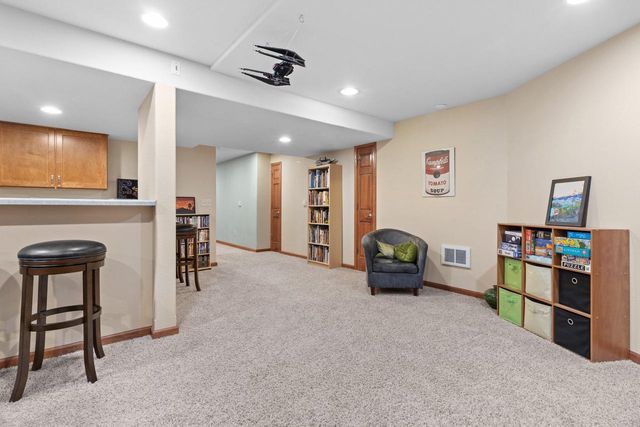 N64W27266 Maple STREET, Sussex, WI 53089