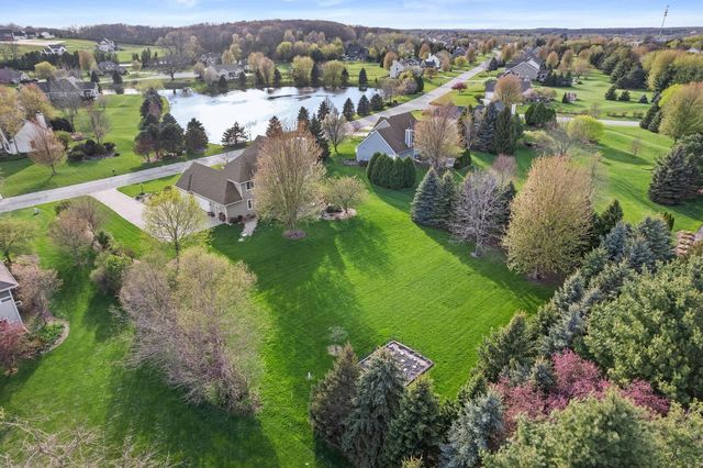 N64W27266 Maple STREET, Sussex, WI 53089