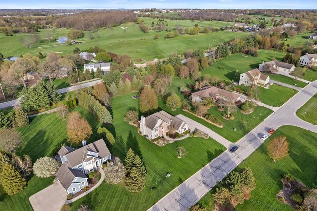 N64W27266 Maple STREET, Sussex, WI 53089