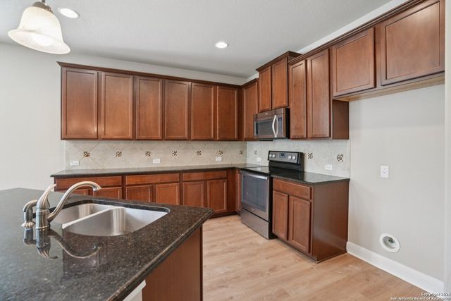 116 Grand Vista, Cibolo, TX 78108