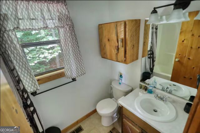 2531 Hunter Road, Hiawassee, GA 30546