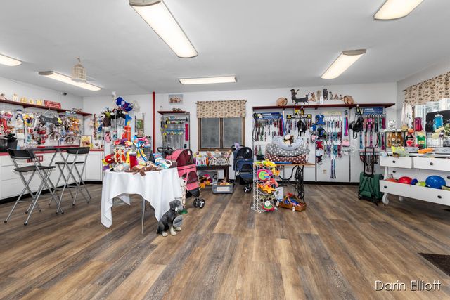 2389 N State Road, Ionia, MI 48846