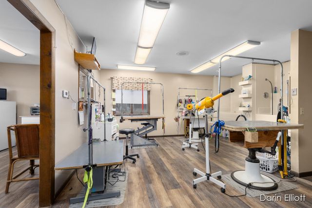 2389 N State Road, Ionia, MI 48846