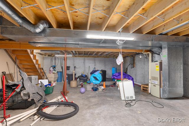 2389 N State Road, Ionia, MI 48846