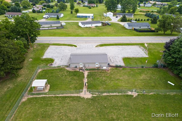 2389 N State Road, Ionia, MI 48846