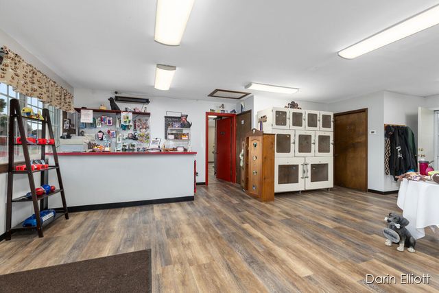 2389 N State Road, Ionia, MI 48846