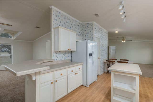 156 Northwoods Court, Azle, TX 76020