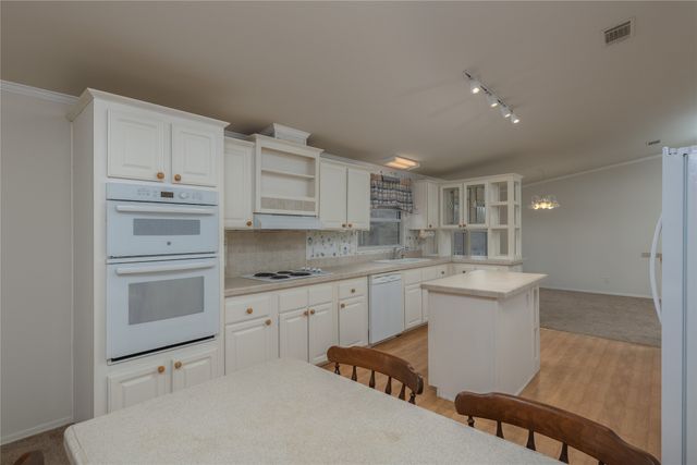 156 Northwoods Court, Azle, TX 76020