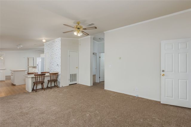 156 Northwoods Court, Azle, TX 76020