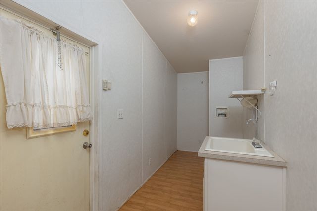 156 Northwoods Court, Azle, TX 76020