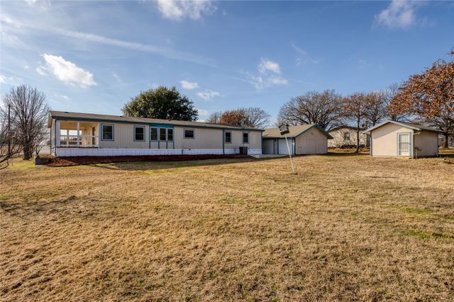 156 Northwoods Court, Azle, TX 76020