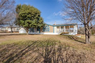 156 Northwoods Court, Azle, TX 76020